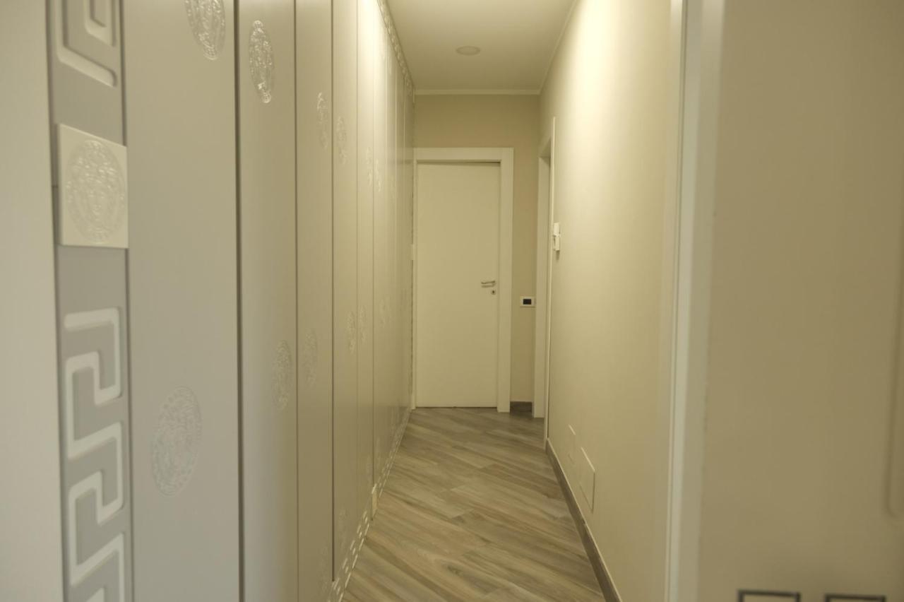 Odissea Luxury Home Наполи Екстериор снимка